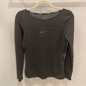 NIKE Black and Gray AeroReact Long Sleeve Running Top